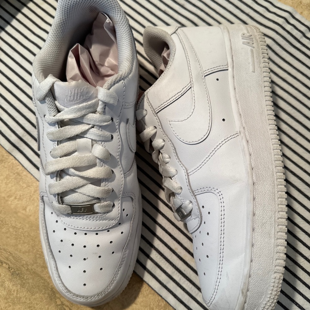 Nike Air Force 1 white women’s size 8 1/2